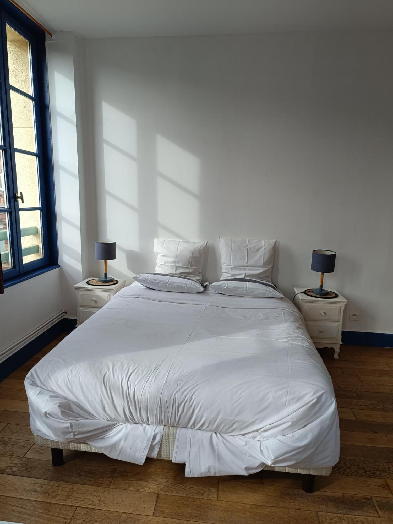 Les Galets Bleus Bed & Breakfast Etretat Bilik gambar